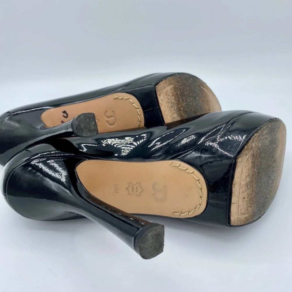 JOAN & DAVID Black Patent DaniColette Pumps